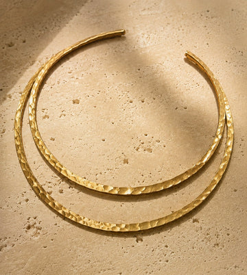 AGATHA NECK RING